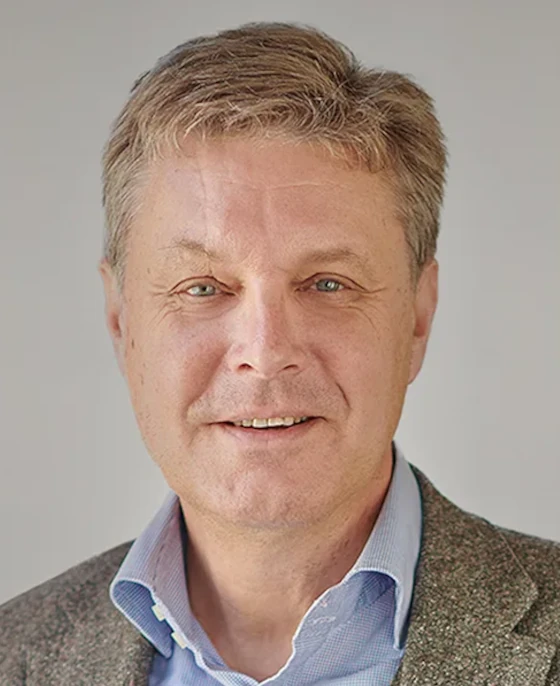 Prof.-Christoph-Ehrhardt-Portraet_1